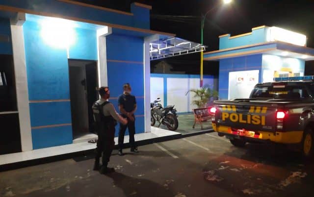 Sat Sabhara Polres Seruyan