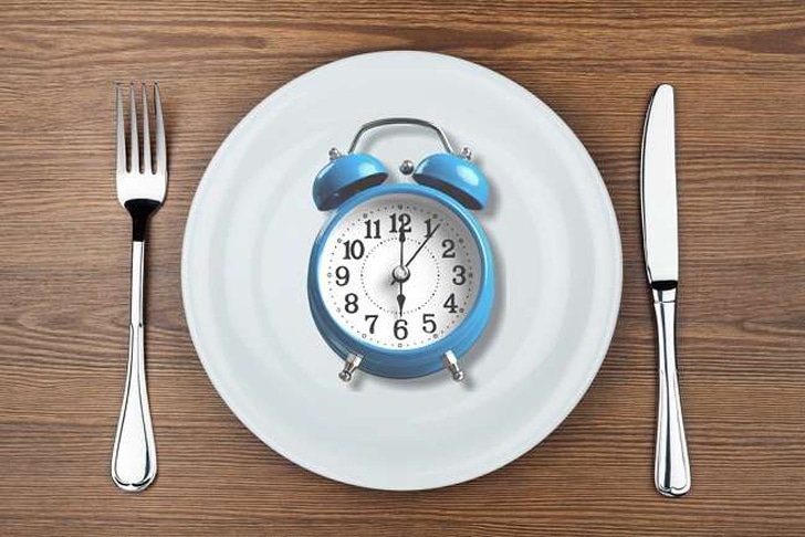 aturan jam makan untuk diet yang tepat dan efektif 0 alodokter